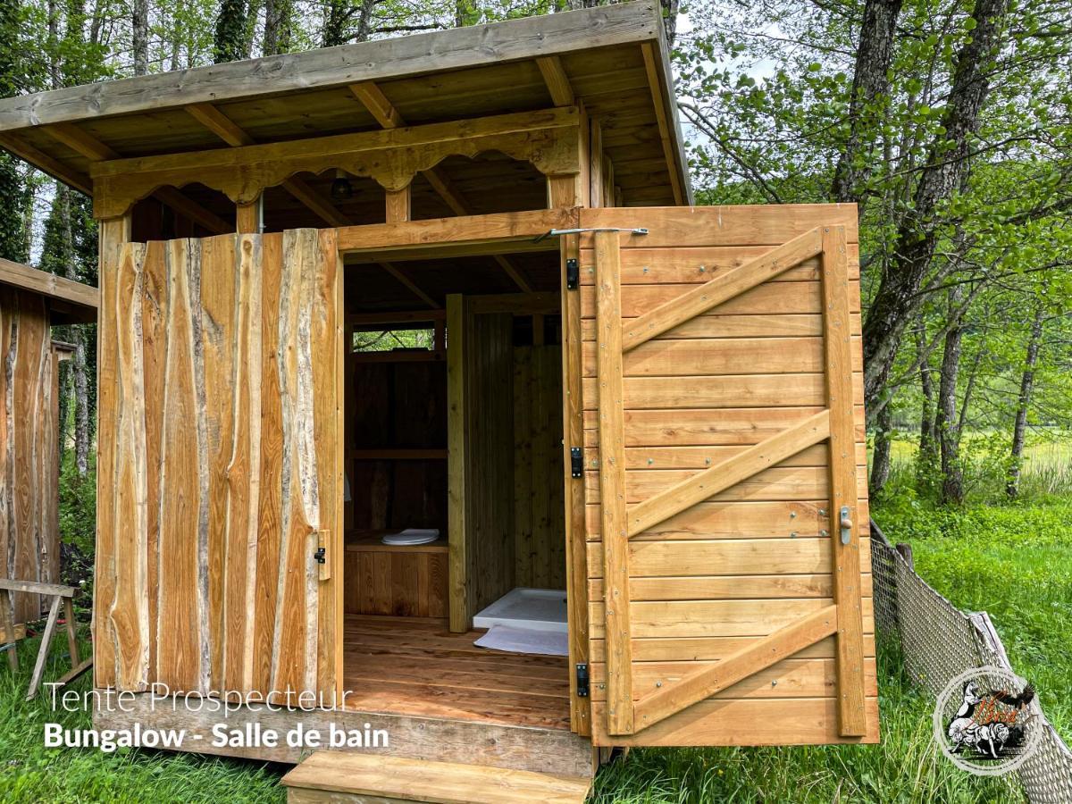 Parc Animalier Du Herisson Villa Doucier Exterior photo